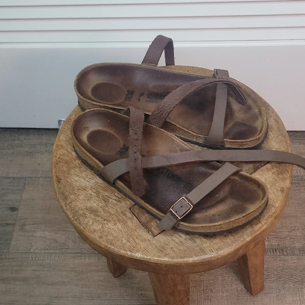Birkenstock Daloa Ankle Strap Sandals - Picture 1 of 4